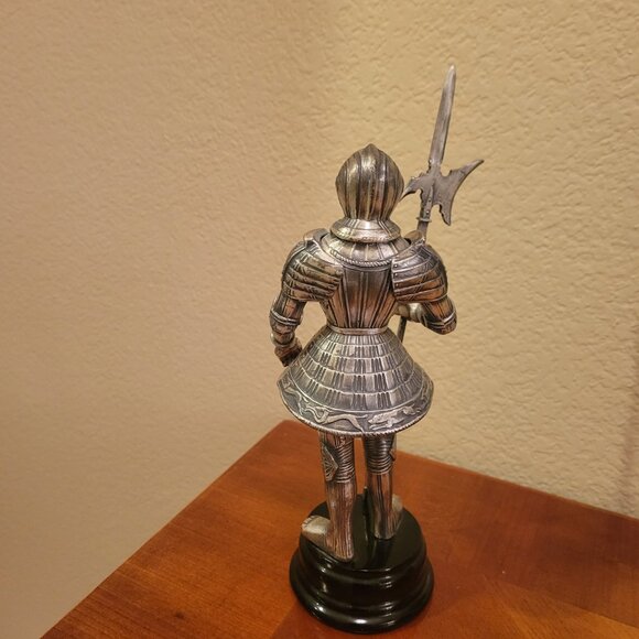 Knight with Halberd by Marto of Toledo - Picture 5 of 8